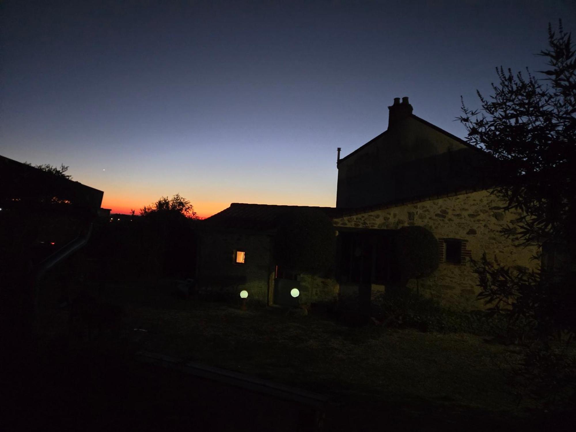 Les Chambres De La Forge Des Collines เลแซร์บิเย ภายนอก รูปภาพ